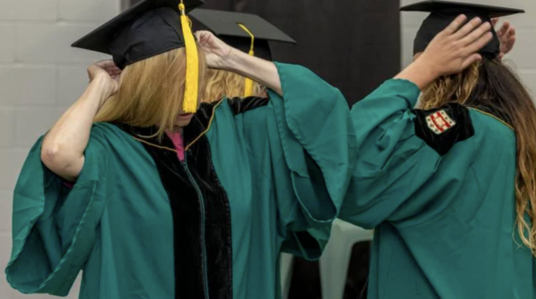 12 Missouri women get Washington U degrees. From prison.